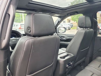 2023 Chevrolet Suburban RST