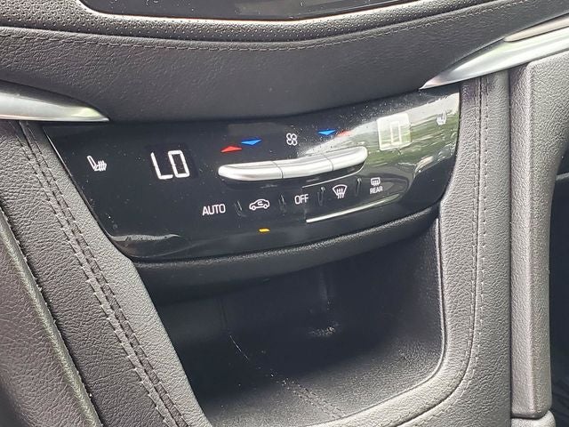 2024 Cadillac XT5 Luxury
