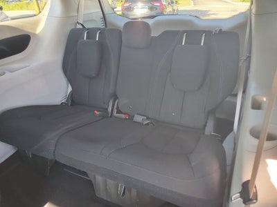 2021 Chrysler Pacifica Touring