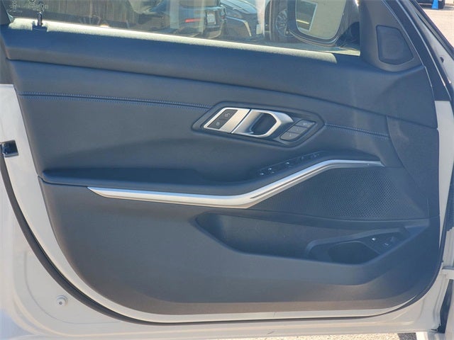 2022 BMW 3 Series 330e iPerformance