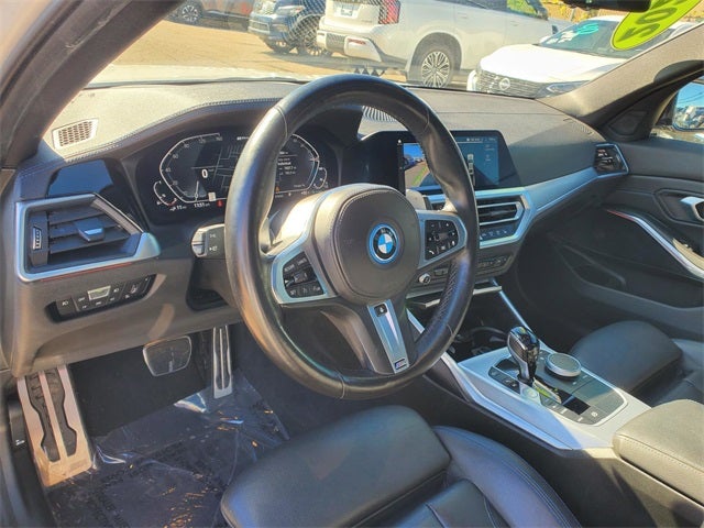 2022 BMW 3 Series 330e iPerformance