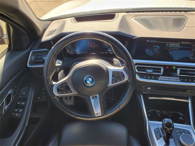 2022 BMW 3 Series 330e iPerformance