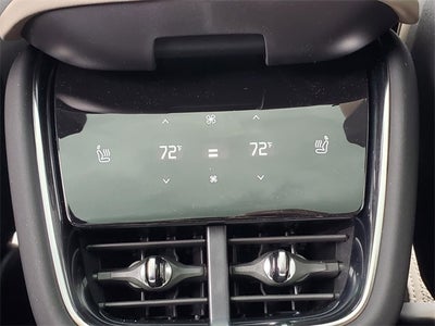 2025 Volvo EX90 Ultra Performance 6-Seater