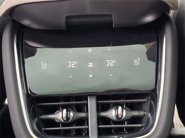 2025 Volvo EX90 Ultra Performance 6-Seater