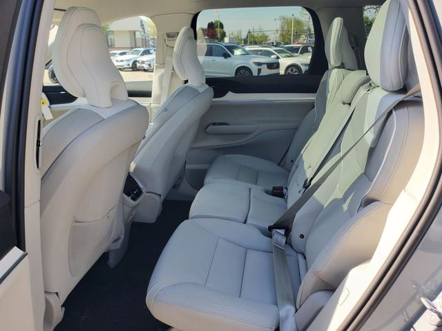 2025 Volvo EX90 Twin Motor Performance Plus 7-Seater