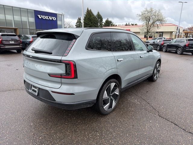2025 Volvo EX90 Twin Motor Performance Plus 7-Seater
