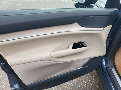 2025 Volvo EX90 Twin Motor Performance Plus 7-Seater