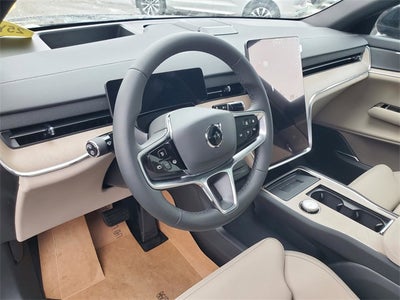 2025 Volvo EX90 Twin Motor Performance Plus 7-Seater