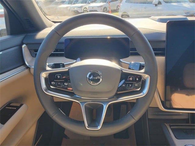 2025 Volvo EX90 Twin Motor Plus 7-Seater