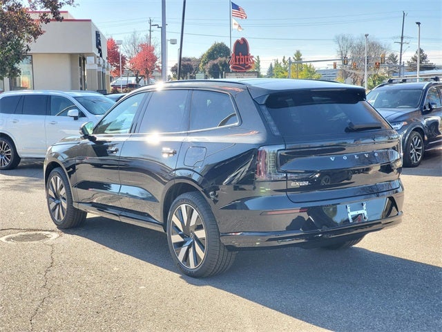 2025 Volvo EX90 Twin Motor Plus 7-Seater