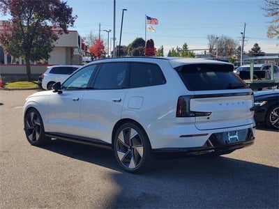 2025 Volvo EX90 Twin Motor Ultra 7-Seater
