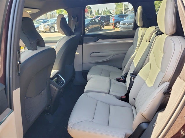 2025 Volvo EX90 Ultra 7-Seater