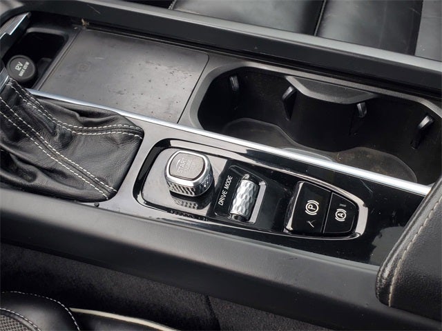 2021 Volvo S60 T5 R-Design