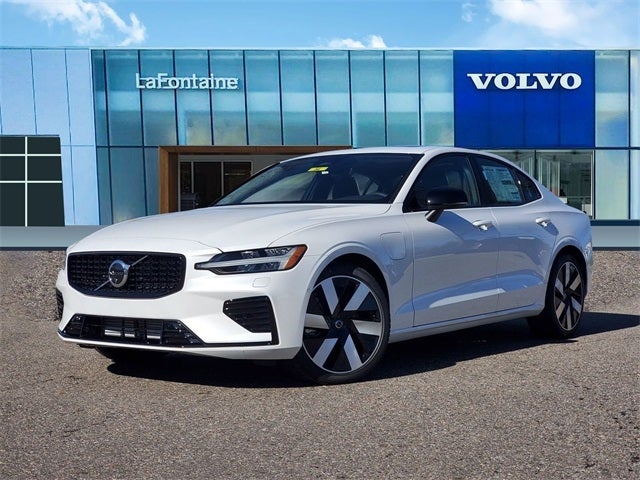 2024 Volvo S60 Recharge Plug-In Hybrid Ultimate