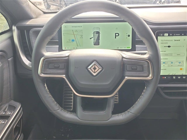 2024 Rivian R1S Adventure Dual Motor Standard Pack