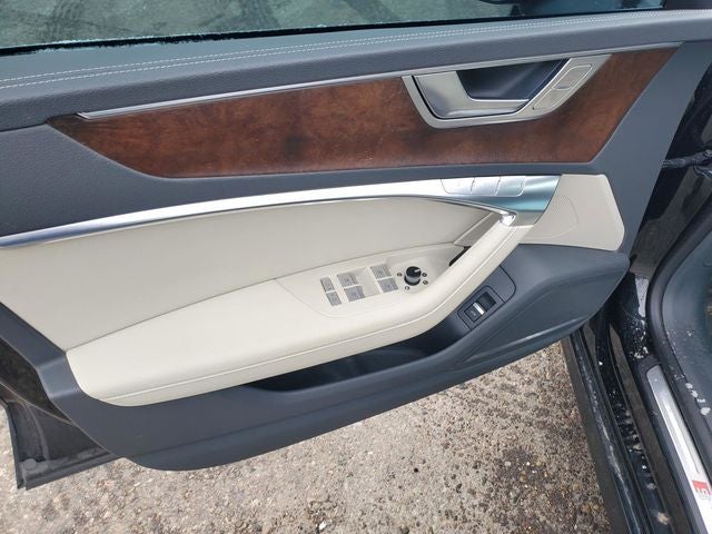 2022 Audi Q7 55 Premium Plus quattro