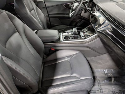 2023 Audi Q7 55 Prestige quattro