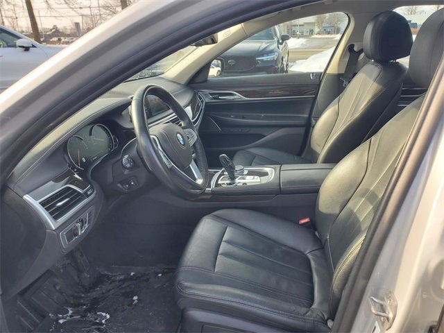 2019 BMW 7 Series 740i xDrive