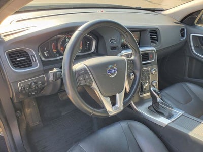 2016 Volvo V60 T5 Premier