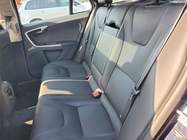 2016 Volvo V60 T5 Premier