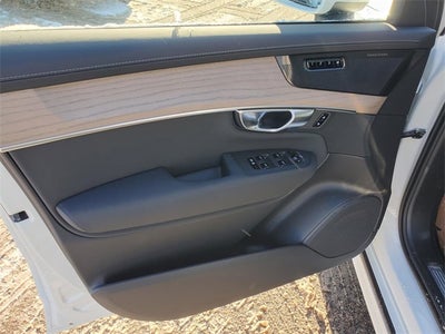 2026 Volvo XC90 B6 Plus 6-Seater