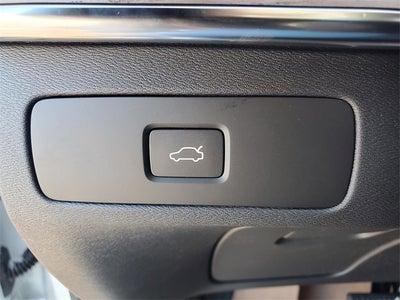 2026 Volvo XC90 B6 Plus 6-Seater