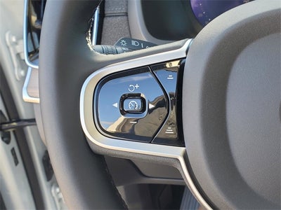 2026 Volvo XC90 B6 Plus 6-Seater