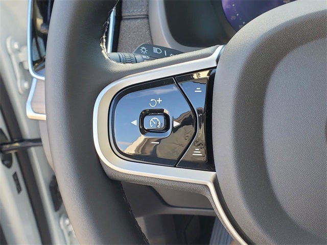 2026 Volvo XC90 B6 Plus 6-Seater