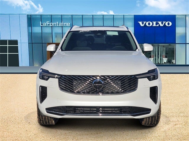 2026 Volvo XC90 B6 Plus 6-Seater