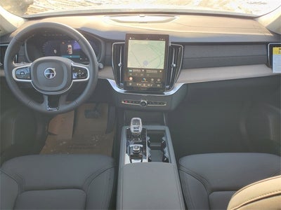 2026 Volvo XC90 B6 Plus 6-Seater