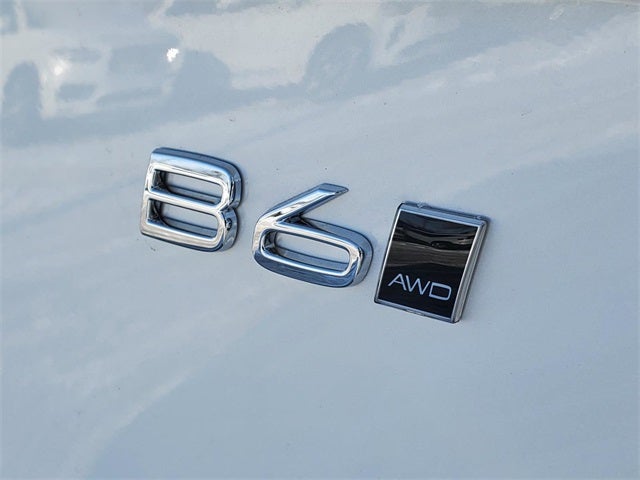 2026 Volvo XC90 B6 Plus 6-Seater