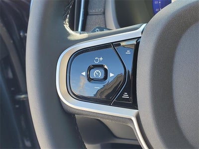 2026 Volvo XC90 B6 Plus 6-Seater