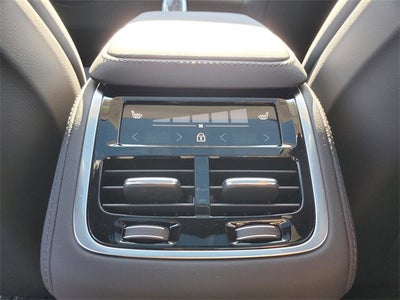 2026 Volvo XC90 B6 Plus 6-Seater