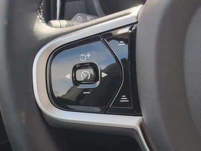 2026 Volvo XC90 B6 Plus 6-Seater