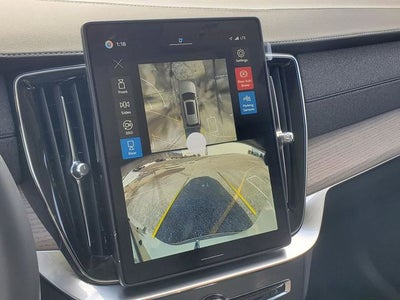 2026 Volvo XC90 B6 Plus 6-Seater