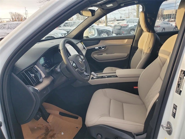 2026 Volvo XC90 B6 Plus 6-Seater