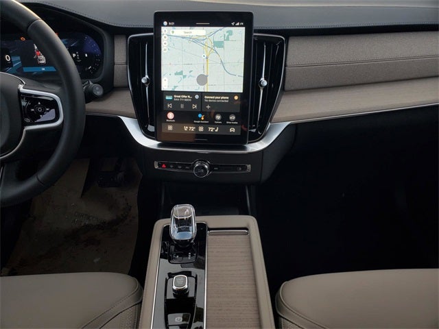 2026 Volvo XC90 B6 Plus 6-Seater