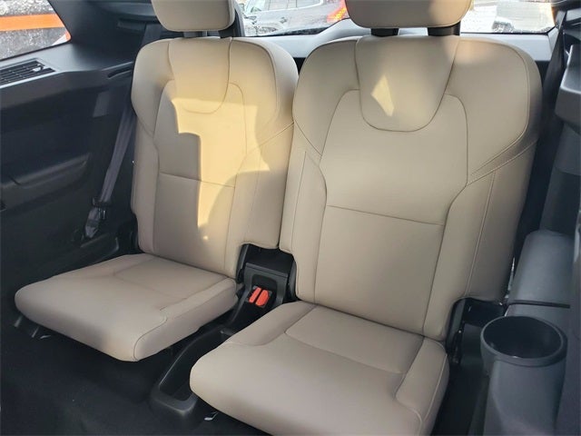 2026 Volvo XC90 B6 Plus 6-Seater