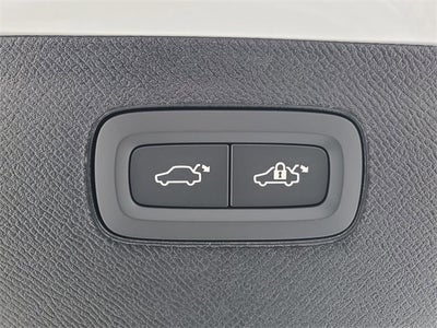 2026 Volvo XC90 B6 Plus 6-Seater