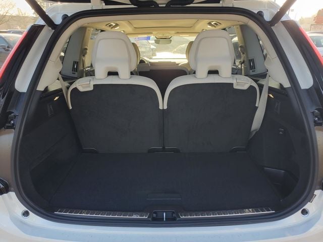 2026 Volvo XC90 B6 Ultra