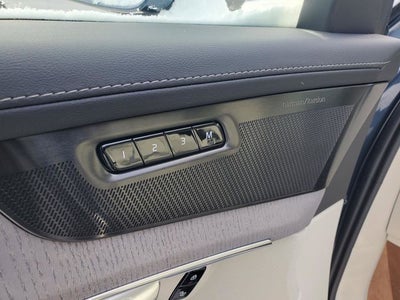 2026 Volvo XC90 B6 Ultra