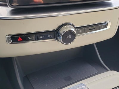 2026 Volvo XC90 B6 Ultra