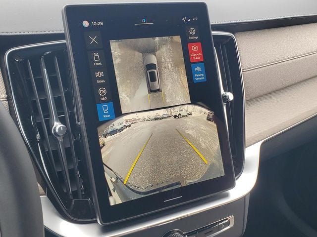 2026 Volvo XC90 B6 Ultra