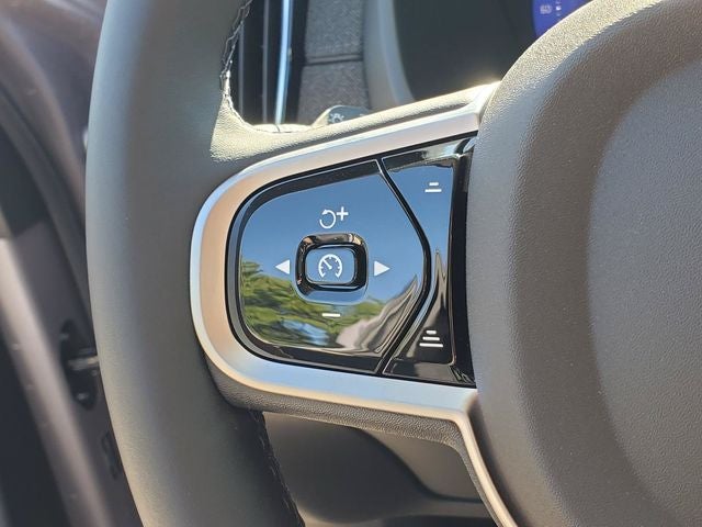 2026 Volvo XC90 B6 Core