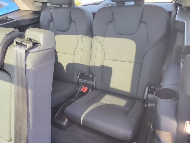 2026 Volvo XC90 B6 Core