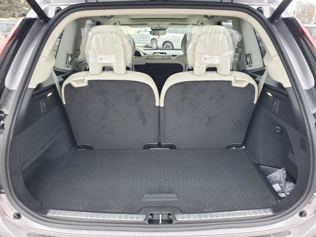 2026 Volvo XC90 B6 Ultra