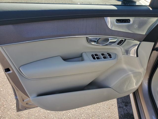 2026 Volvo XC90 Ultra - Photo 10