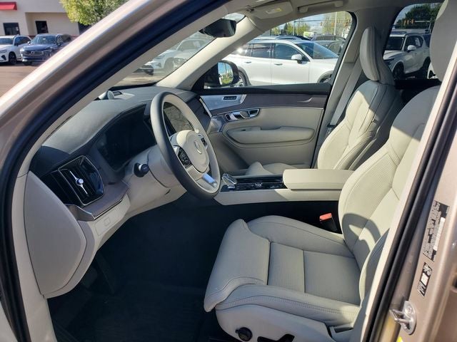 2026 Volvo XC90 Ultra - Photo 15