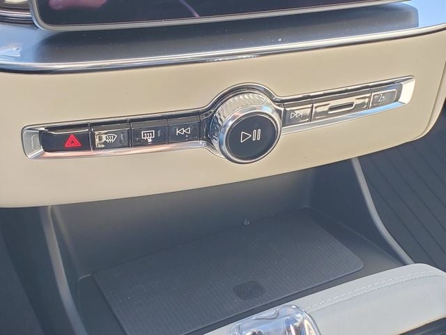 2026 Volvo XC90 Ultra - Photo 24