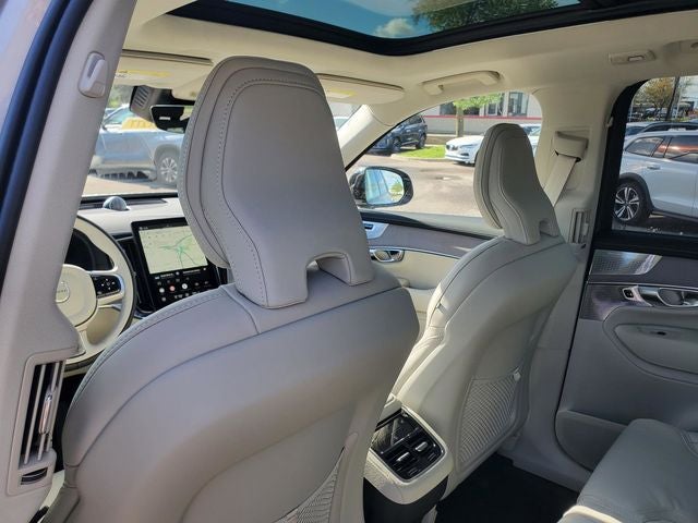2026 Volvo XC90 Ultra - Photo 27